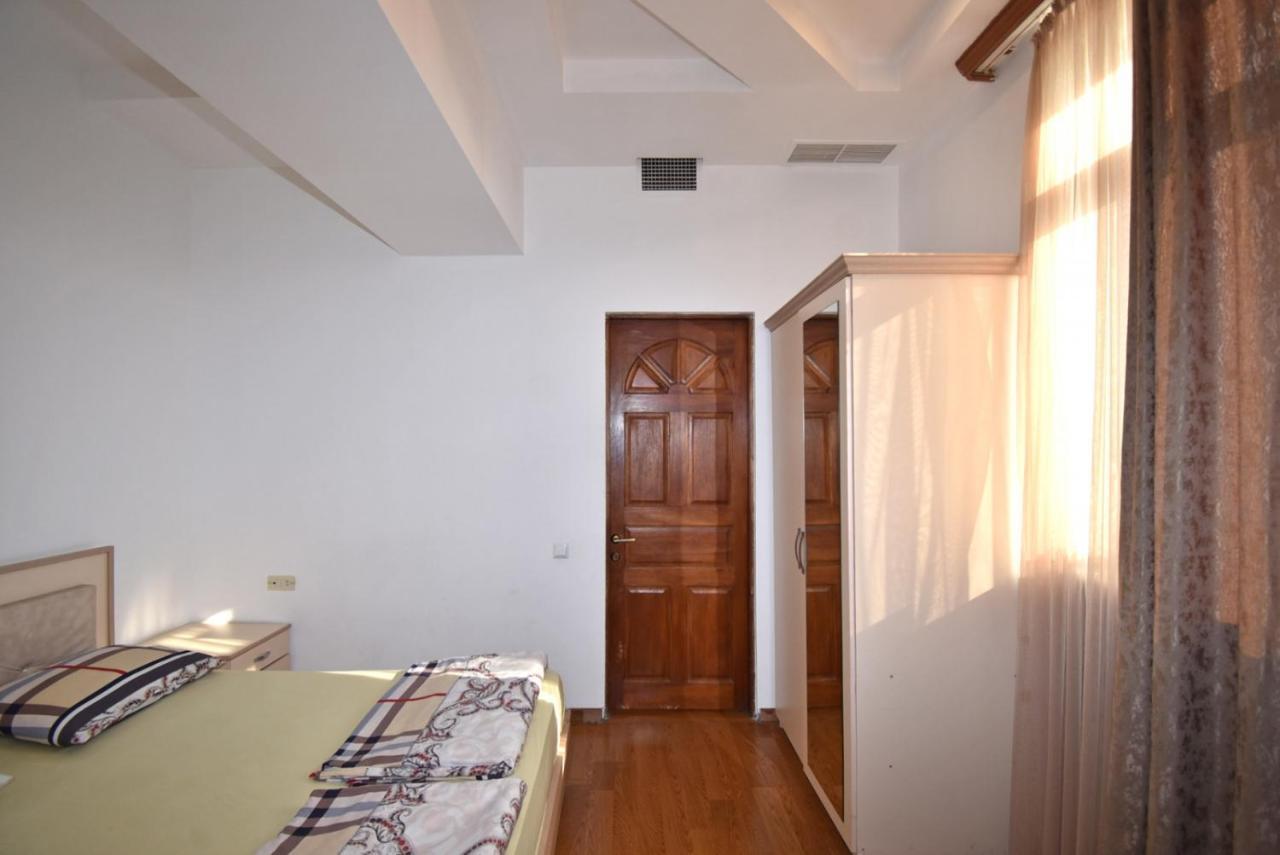 Abovyan Street 16, Apartment No 24 Erivan Exterior foto