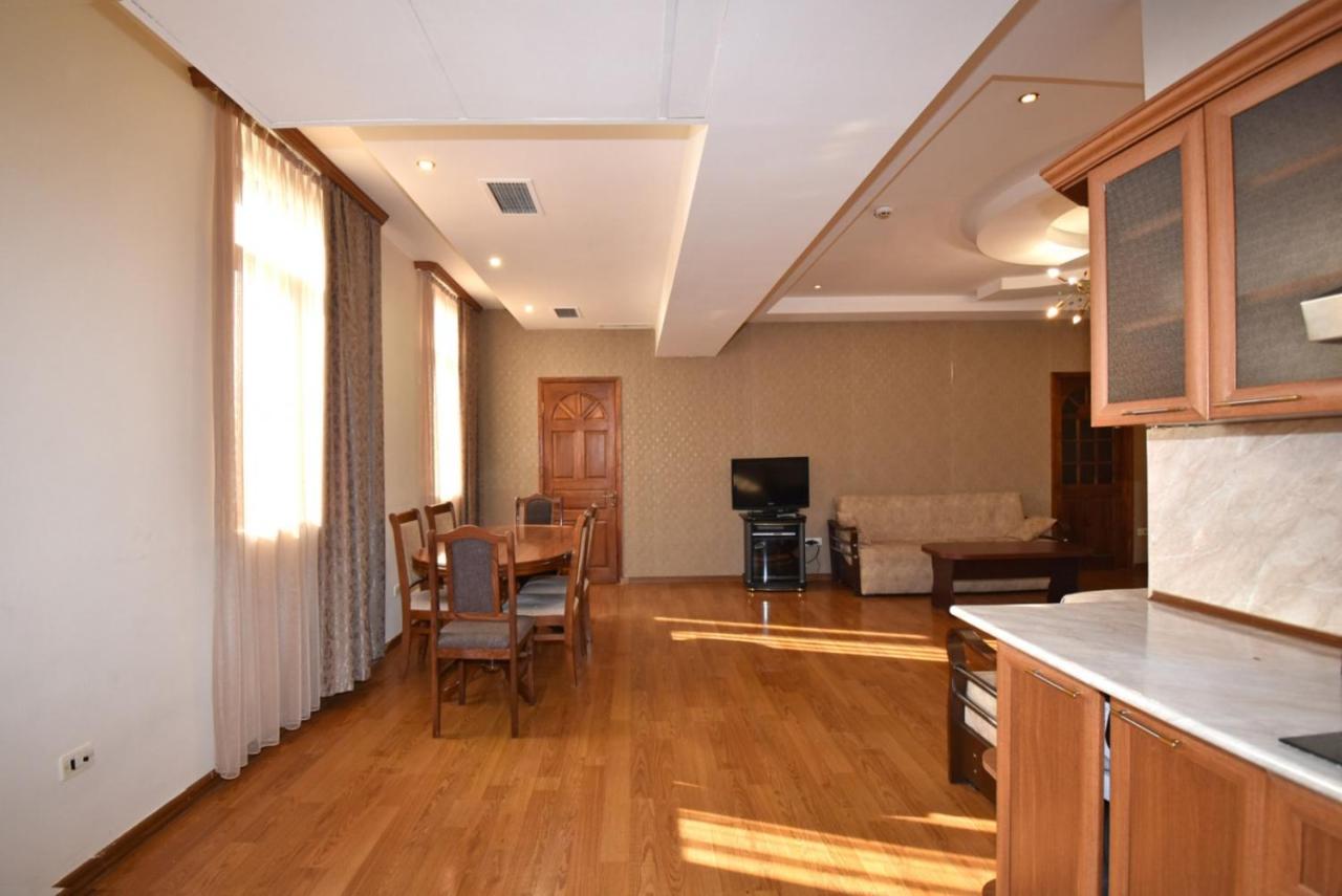 Abovyan Street 16, Apartment No 24 Erivan Exterior foto